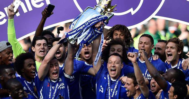 发球迷和媒 发球迷和媒