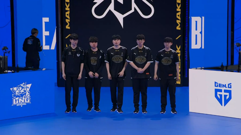 现无疑是本 现无疑是本