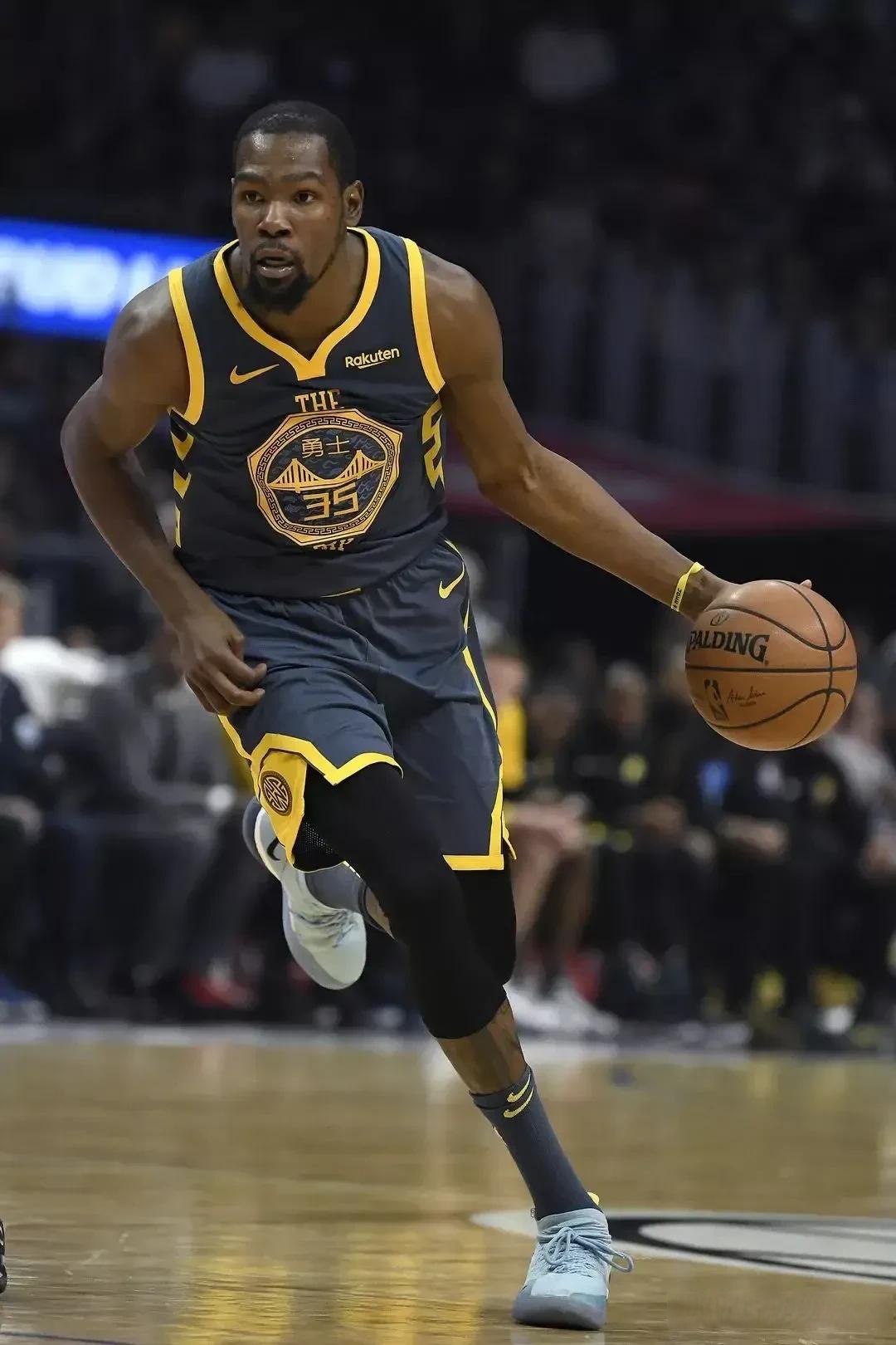 因此在生涯 因此在生涯